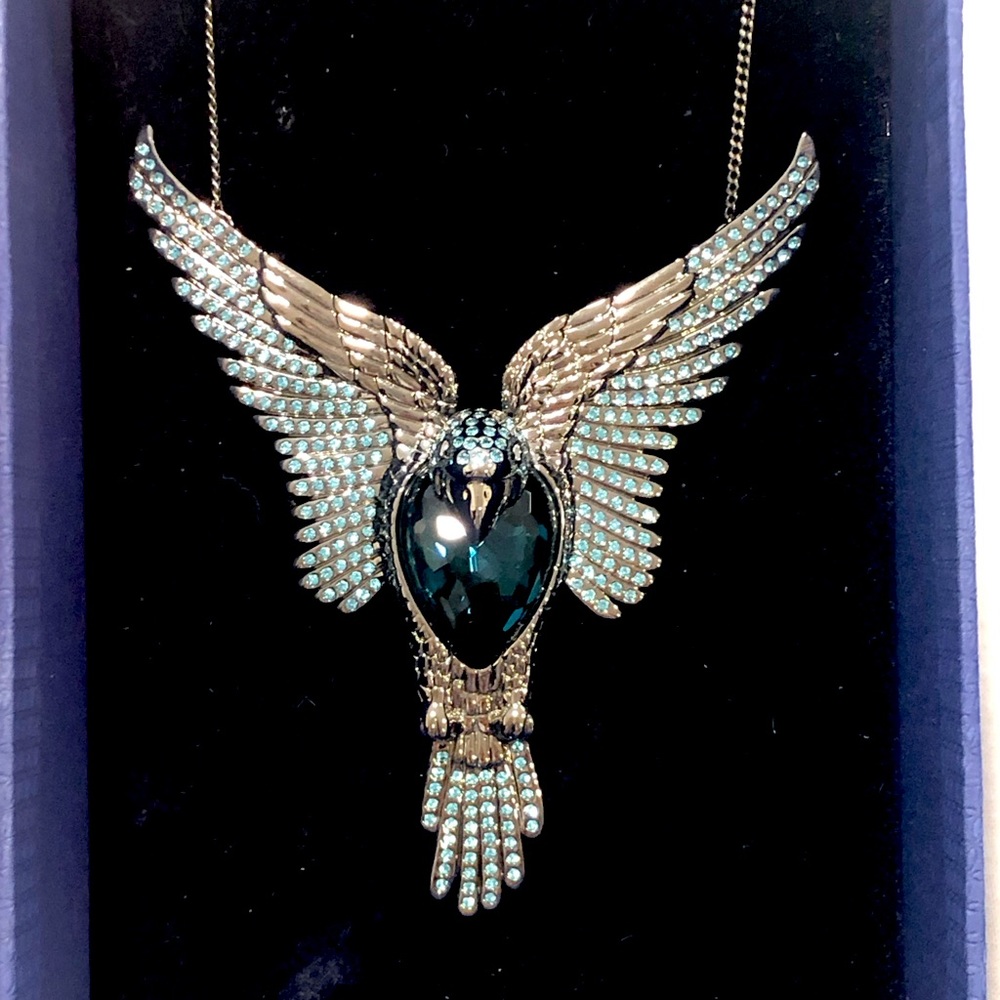 Swarovski Crystal bird necklace - parrot / sparrow gunmetal teal - never worn